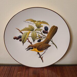 Avon Yellow Breasted Chat North American Songbird 10" Plate Don Eckelberry